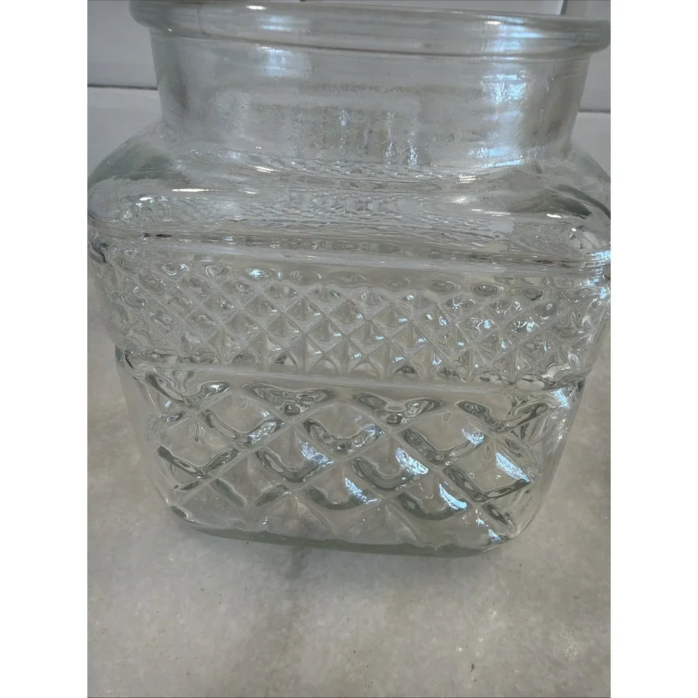Vintage Anchor Hocking Wexford Clear Medium Canister‎ Jar w/ Lid 6 1/2